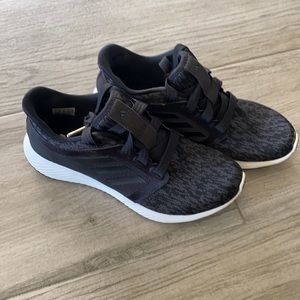 Adidas Bounce edge lux